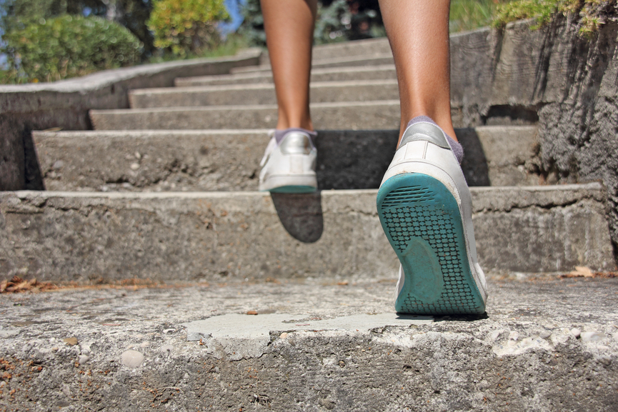 a pic of walking as a sedentary lifestyle is one of the weight gain causes